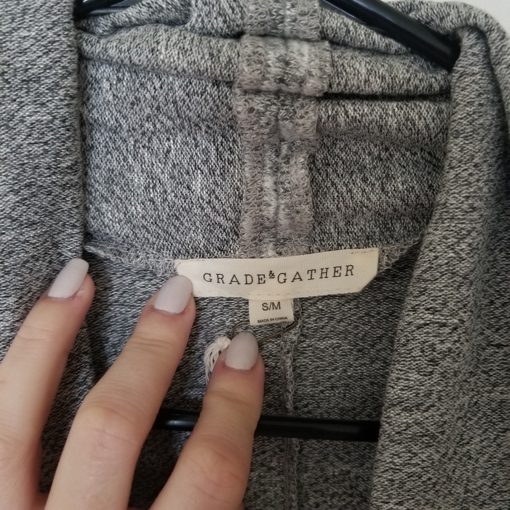 Grey Cardigan - Picture 2 of 4